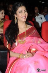 Shruti Haasan at Uttama Villain Movie Audio Launch